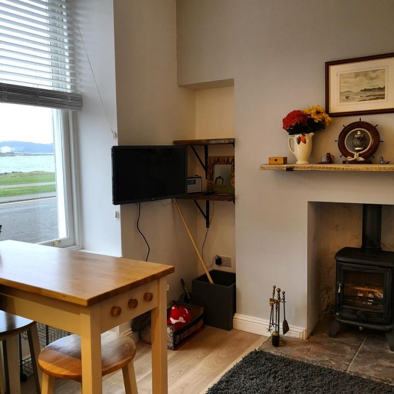 Beside The Bay Accommodation Millport Isle of Cumbrae