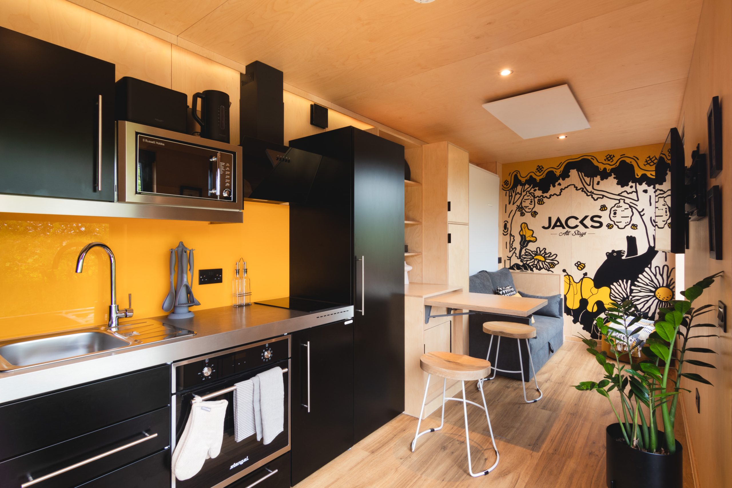 Jack's Alt-Stays Eco Cabin The Hive Millport