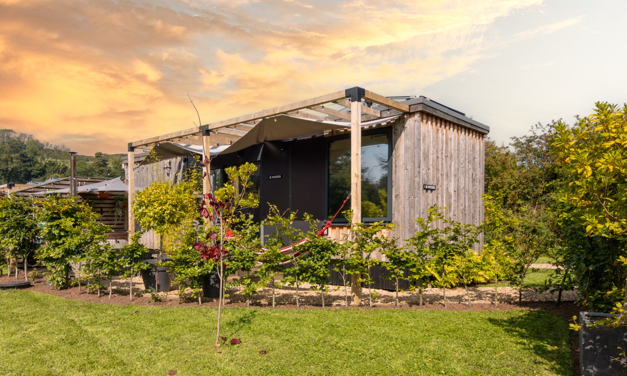 The Woods - Lodge with Hot Tub near Glasgow