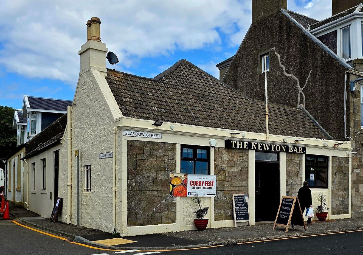 The Newton Bar Millport