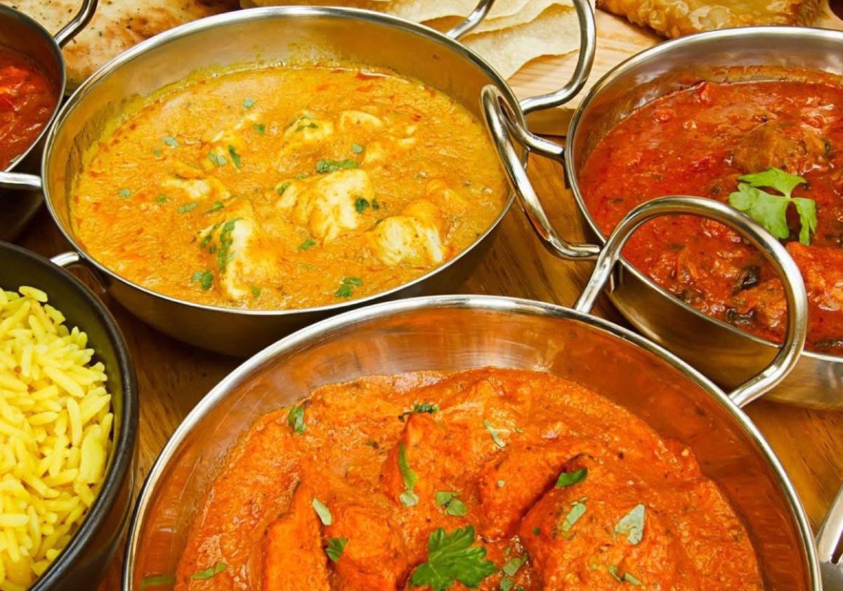 Curry Club Millport Newton Bar