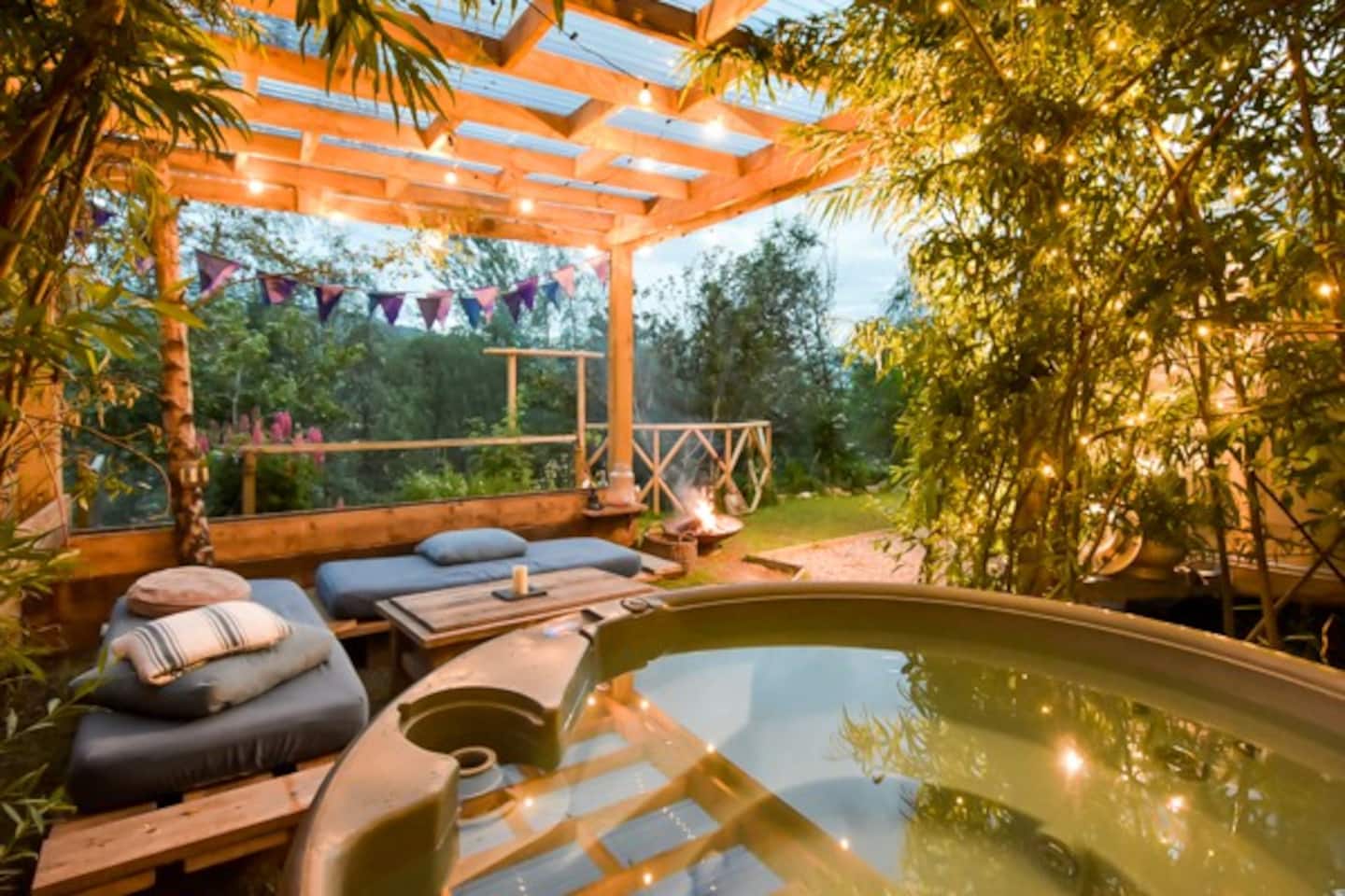Unique Airbnb in Scotland - Luxury Airstream Caravan Hot Tub