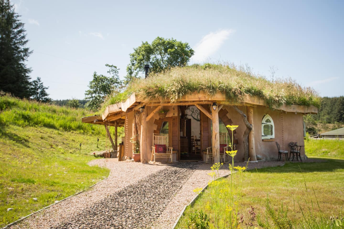 Unique Airbnb in Scotland - Hobbit Hideaway