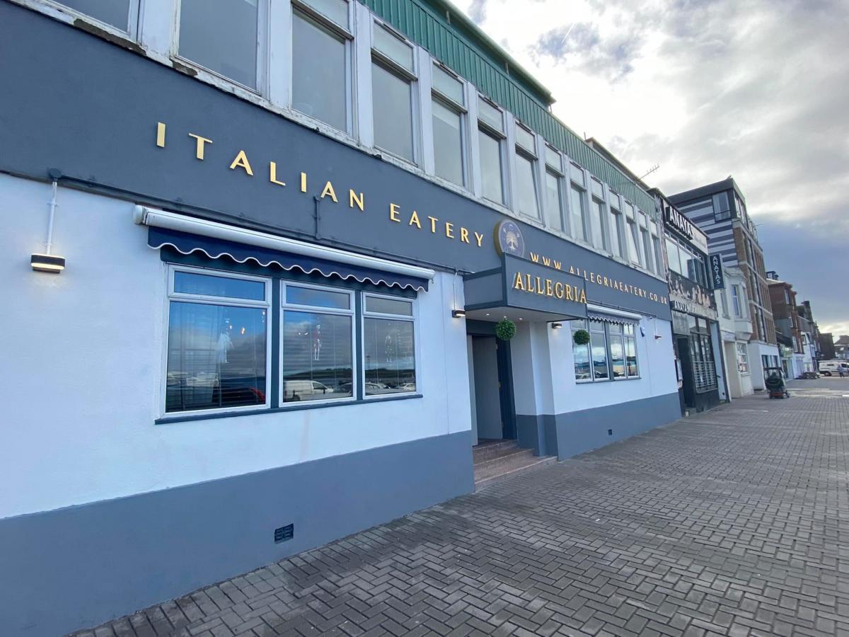 Allegria Largs